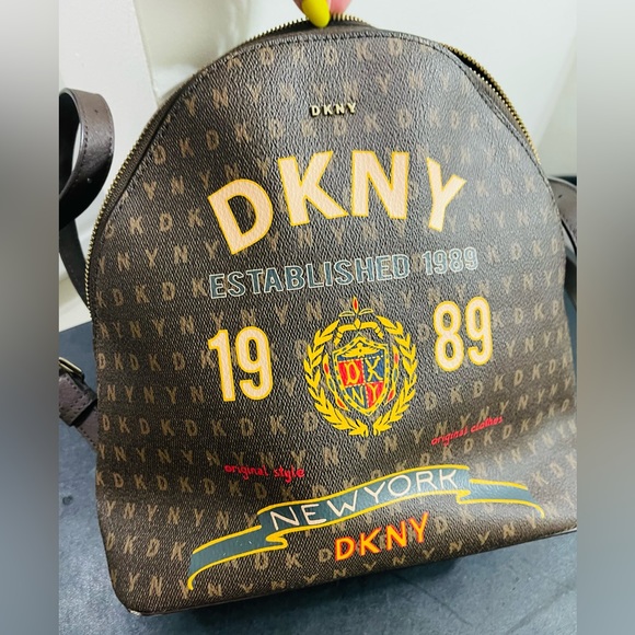 Cute women backpack. - Picture 1 of 3